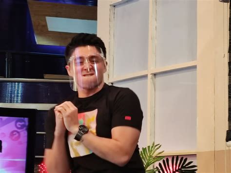 aaron villaflor trending twitter|@aaronvillaflor .